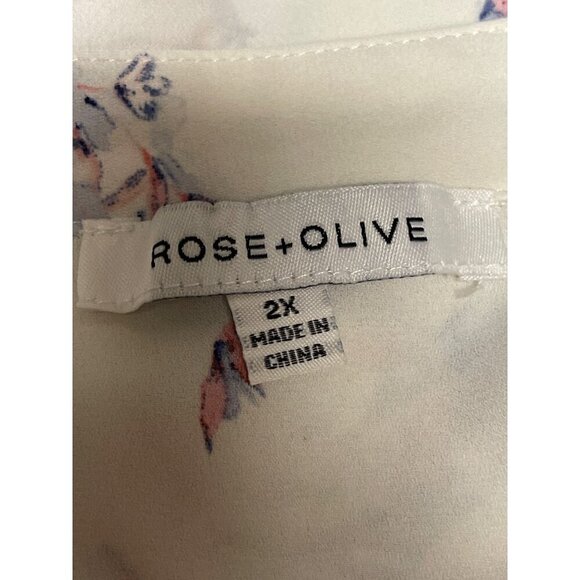 Rose + Olive White V-Neck Floral Flutter Sleeve Conceal Button Blouse Women's 2X - Picture 6 of 8